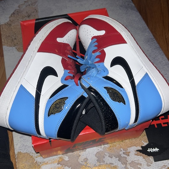 Red white black patent Retro Jordan OG  gym shoe size 8.5 - Picture 5 of 10